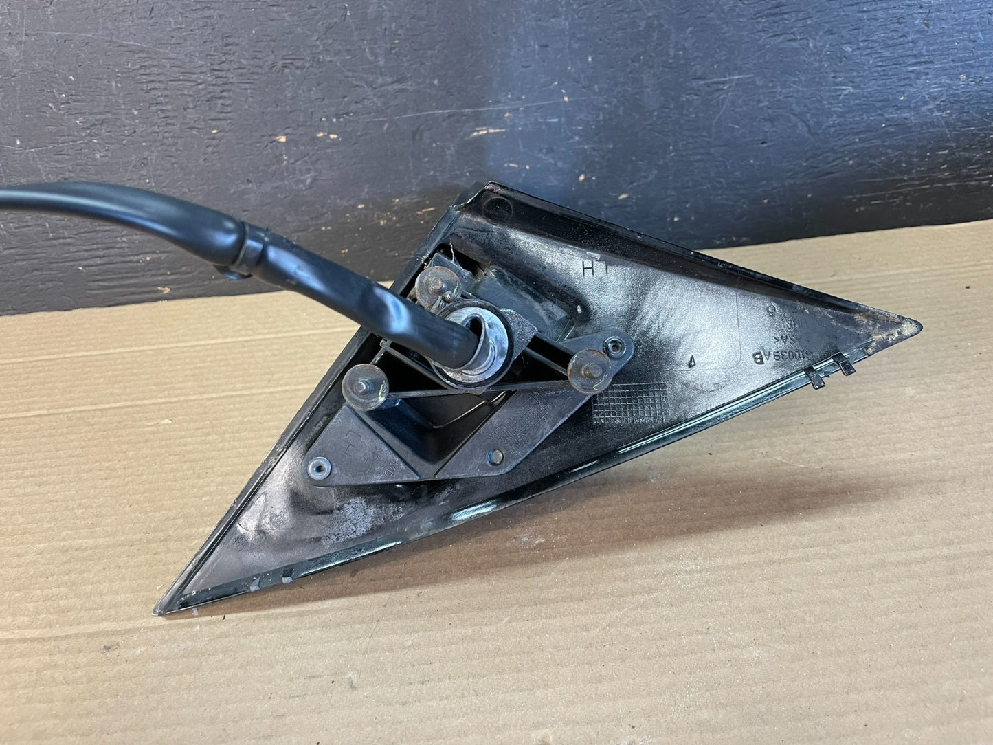 2005 to 2011 Cadillac STS Left Driver LH View Door Mirror AE8610 DW4