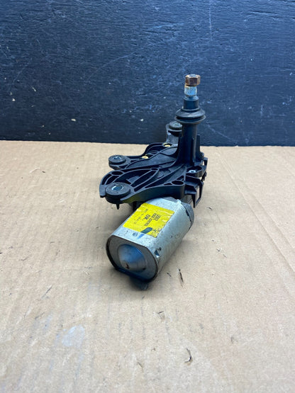 2011 to 2019 Ford Explorer Rear Windshield Wiper Motor AG1502 DW2