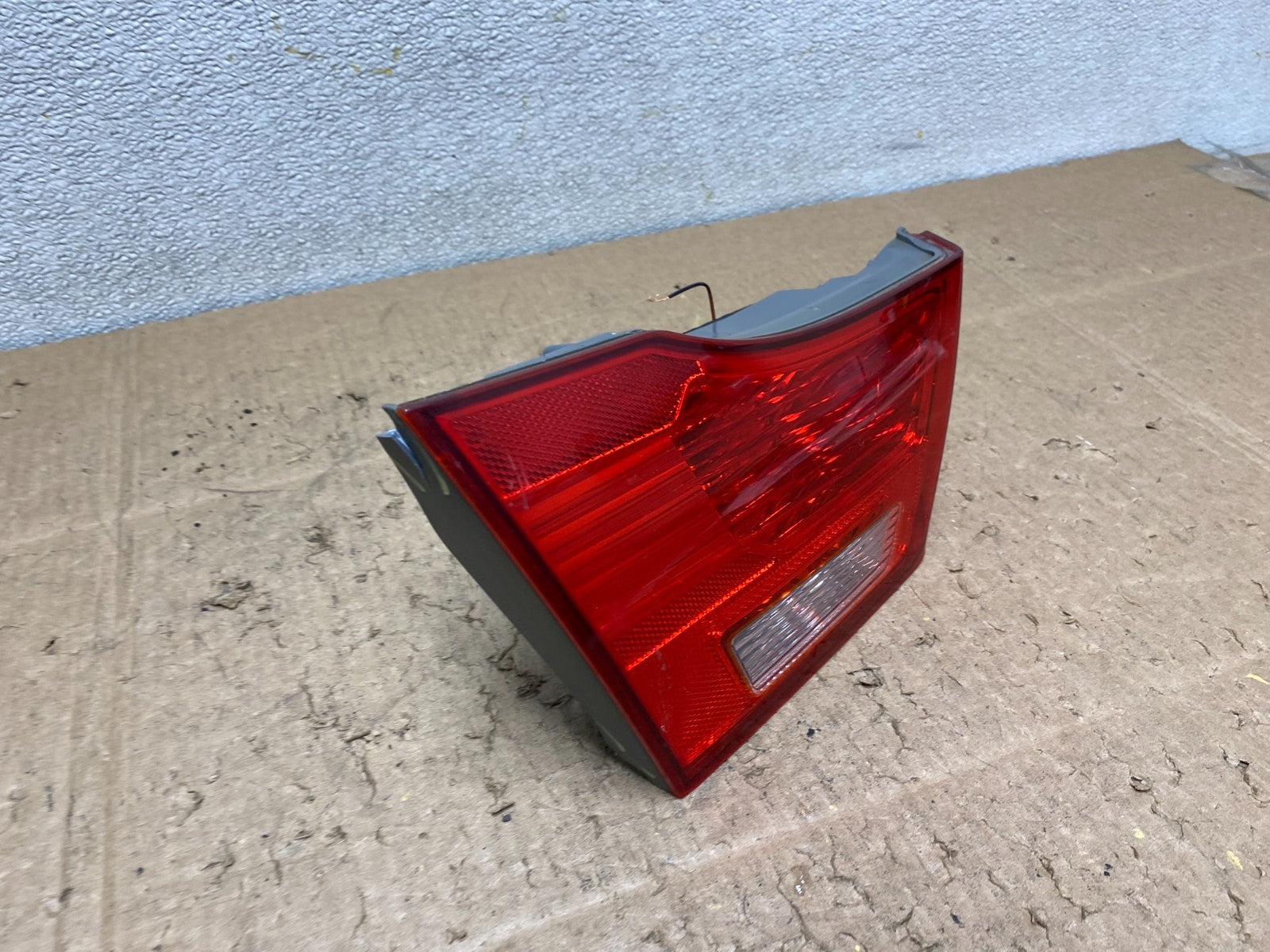 2009 2010 Kia Optima Left Driver LH Side Inner Tail light Oem Z1160 DW2