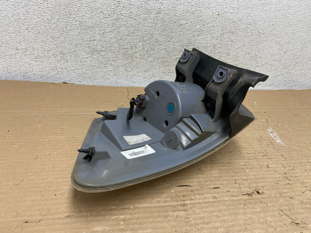 2007 to 2012 GMC Acadia Tail Light Left Driver Lh Side AG9126 LK6