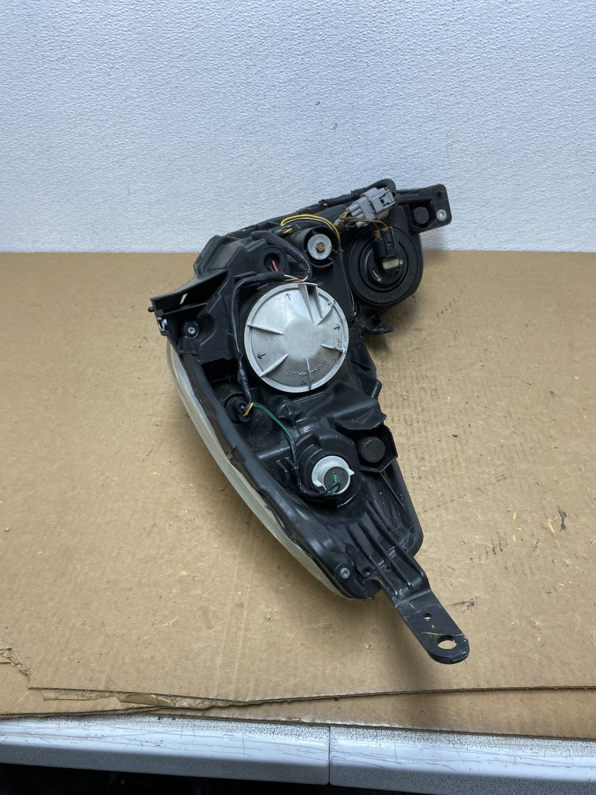 2010-2012 Subaru Legacy Outback Right Passenger Headlight Oem AC1402 DW5