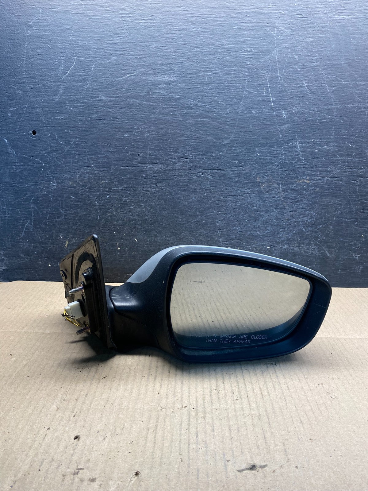 2012 to 2017 Hyundai Accent Right Passenger Side View Door Mirror AI7324 DG8