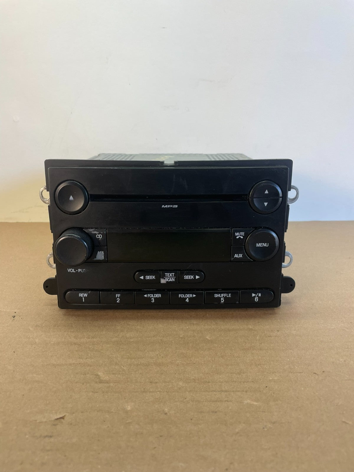 2008 2009 2010 Ford F250 F350 Radio Audio AM/FM Receiver af5588 DG0