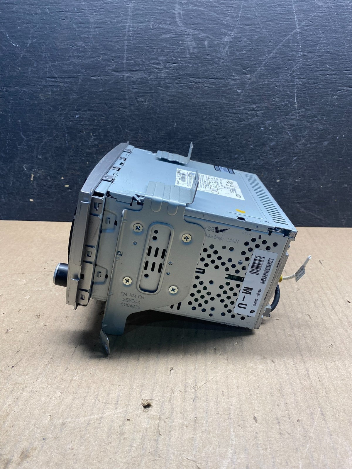 2007 to 2009 Hyundai Santa Fe AM/FM Radio CD Player AG6004 DG1