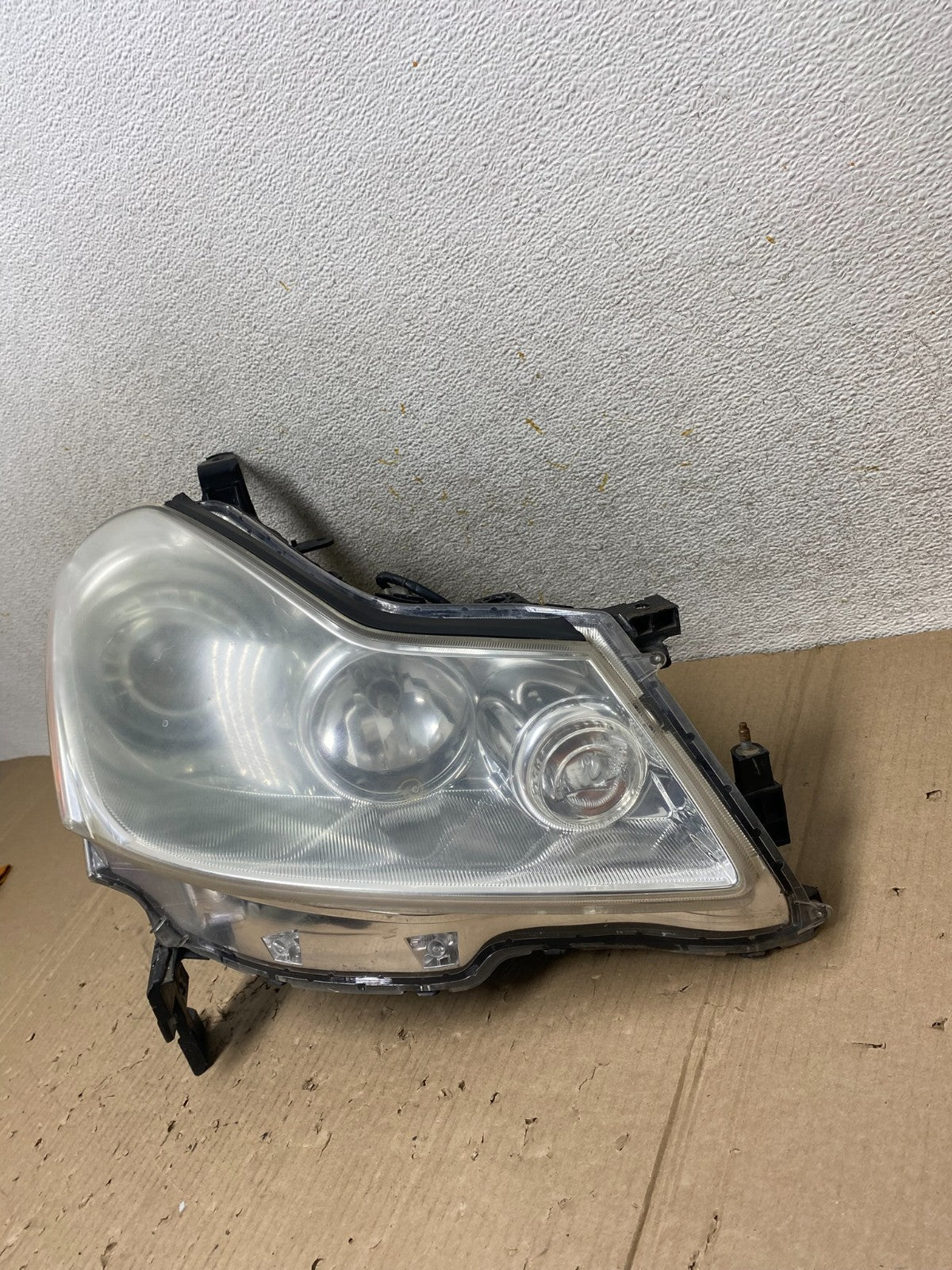 2006 to 2010 Infiniti M35 Right Passenger RH Halogen Headlight AJ1816 LK2