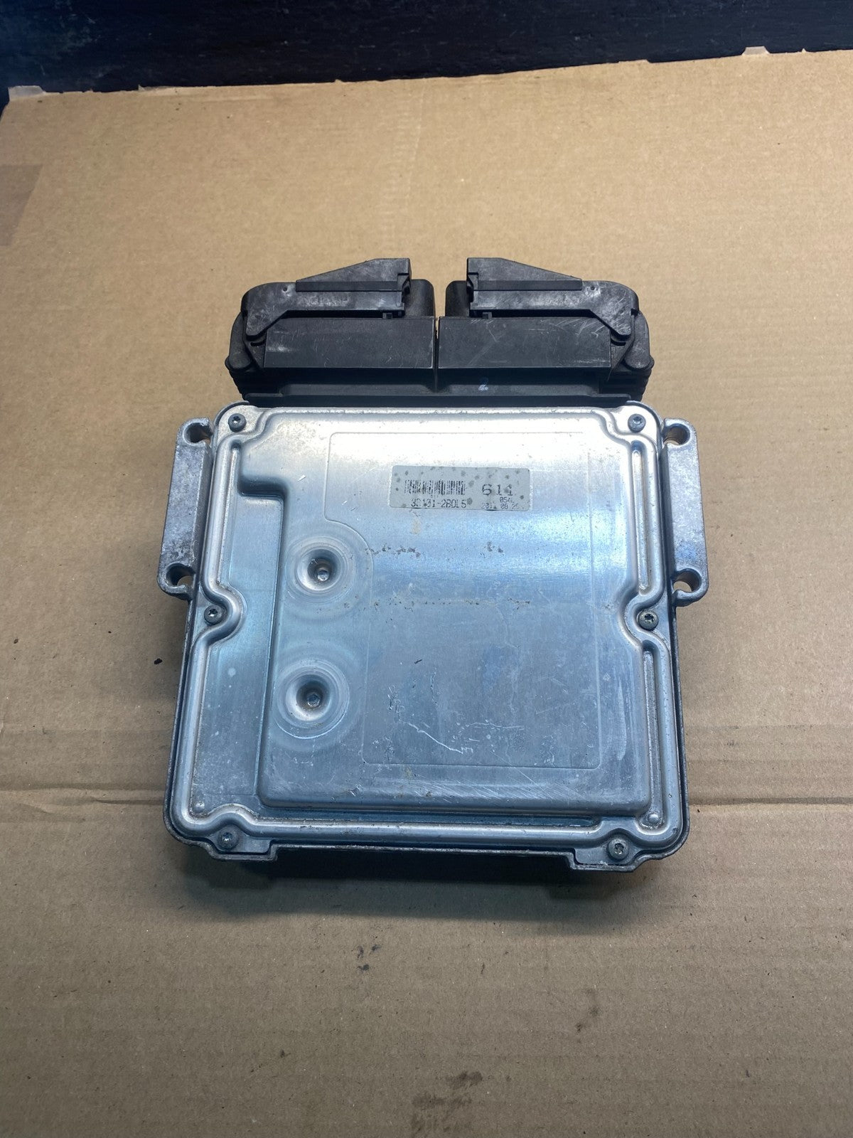 2011 to 2014 Hyundai Sonata Engine Control Unit ECU Module 39110-2BDL5 AC4493 DG1