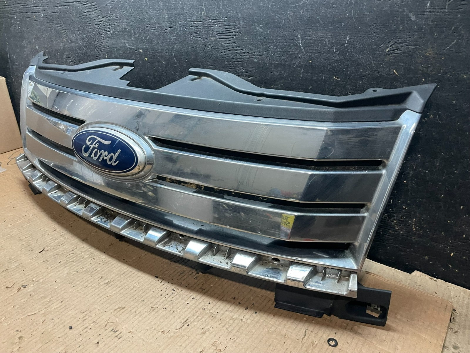 2007 2008 2009 2010 Ford Edge Front Upper Chrome Grill Grille Oem y6431DG2