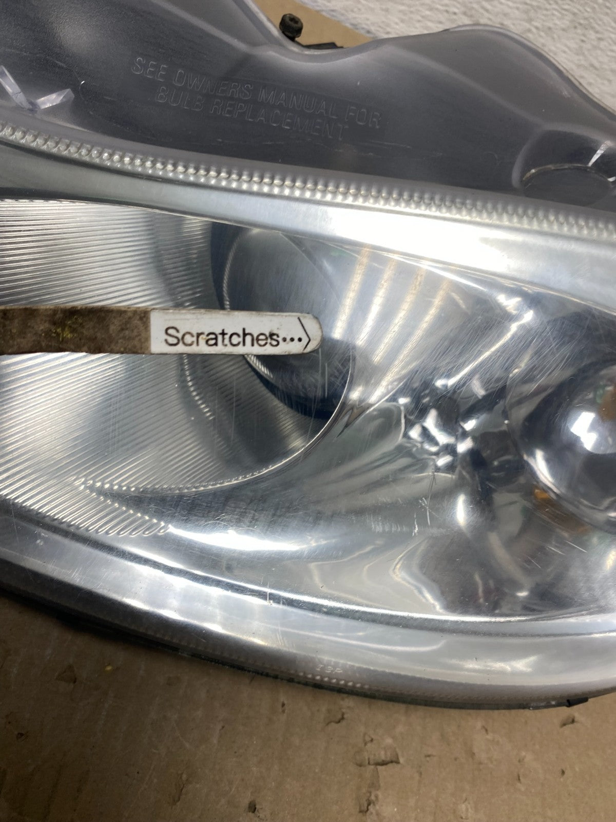 1999 to 2004 Chrysler LHS Left Driver LH Side Halogen Headlight AE9588 DW3