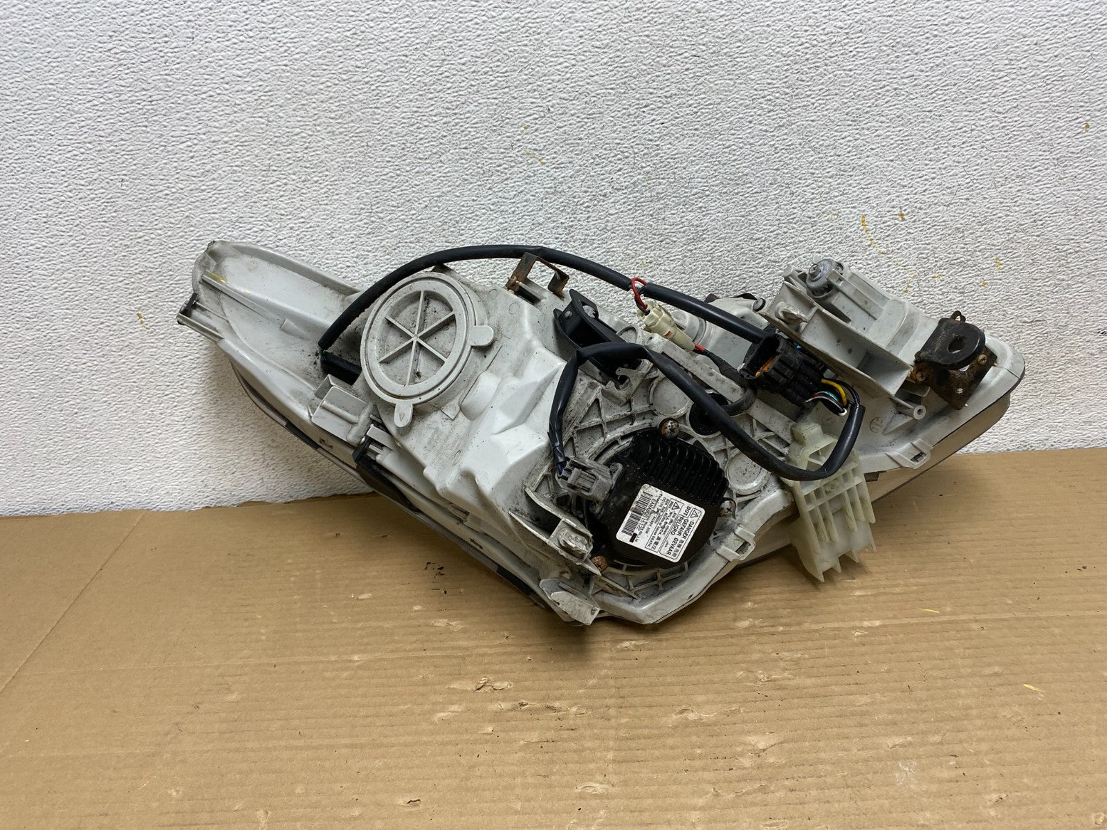 2007-2009 Infiniti G35 G37 Left Driver Hid Xenon Headlight Sedan AG9343 DW10