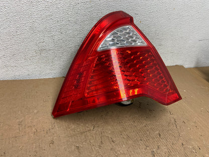 2010 2011 2012 Ford Fusion Left Driver LH Side Tail Light AD8243 DW2