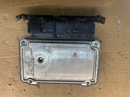 2011 2012 Volkswagen Jetta Passat 2.0L ECM Engine Control Unit ECU AD9777 DW1