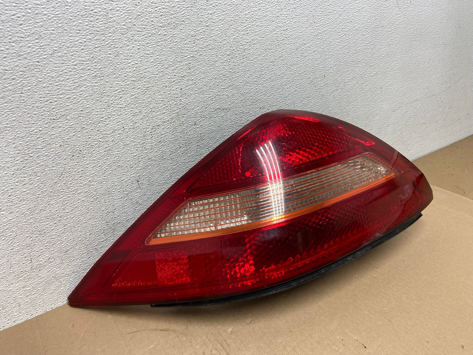 2003 2004 2005 Honda Accord Coupe Left Driver LH Side Tail Light AE7237 LK2