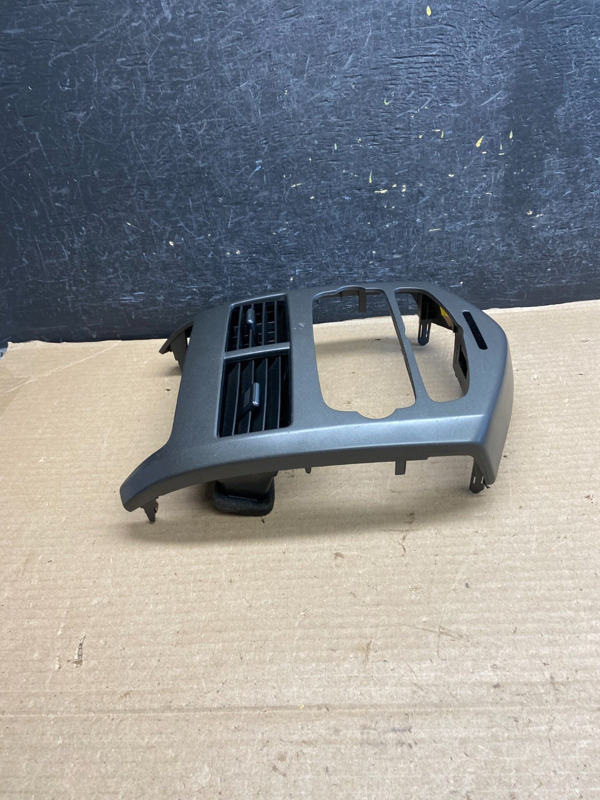 2012-2016 Chevrolet Sonic Center Dash Radio Air Vent Trim Bezel AH3469 DG1