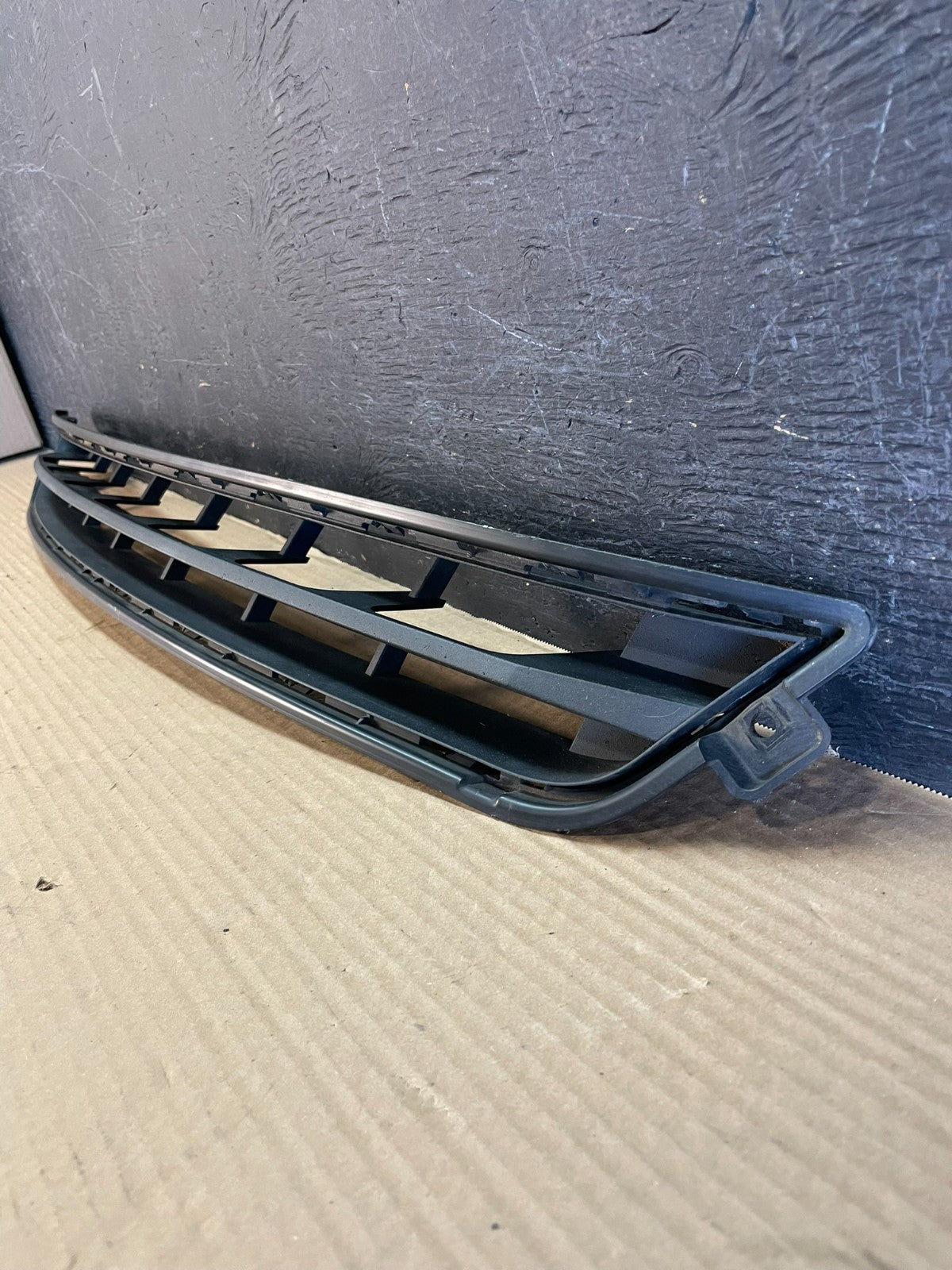 2013 2014 2015 GMC Acadia Front Lower Cover Grill Grille AF3472 DG1