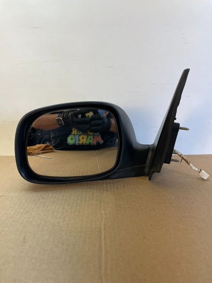 2001 to 2006 Toyota Sequoia Left Driver View Door Mirror AH6284 DW9