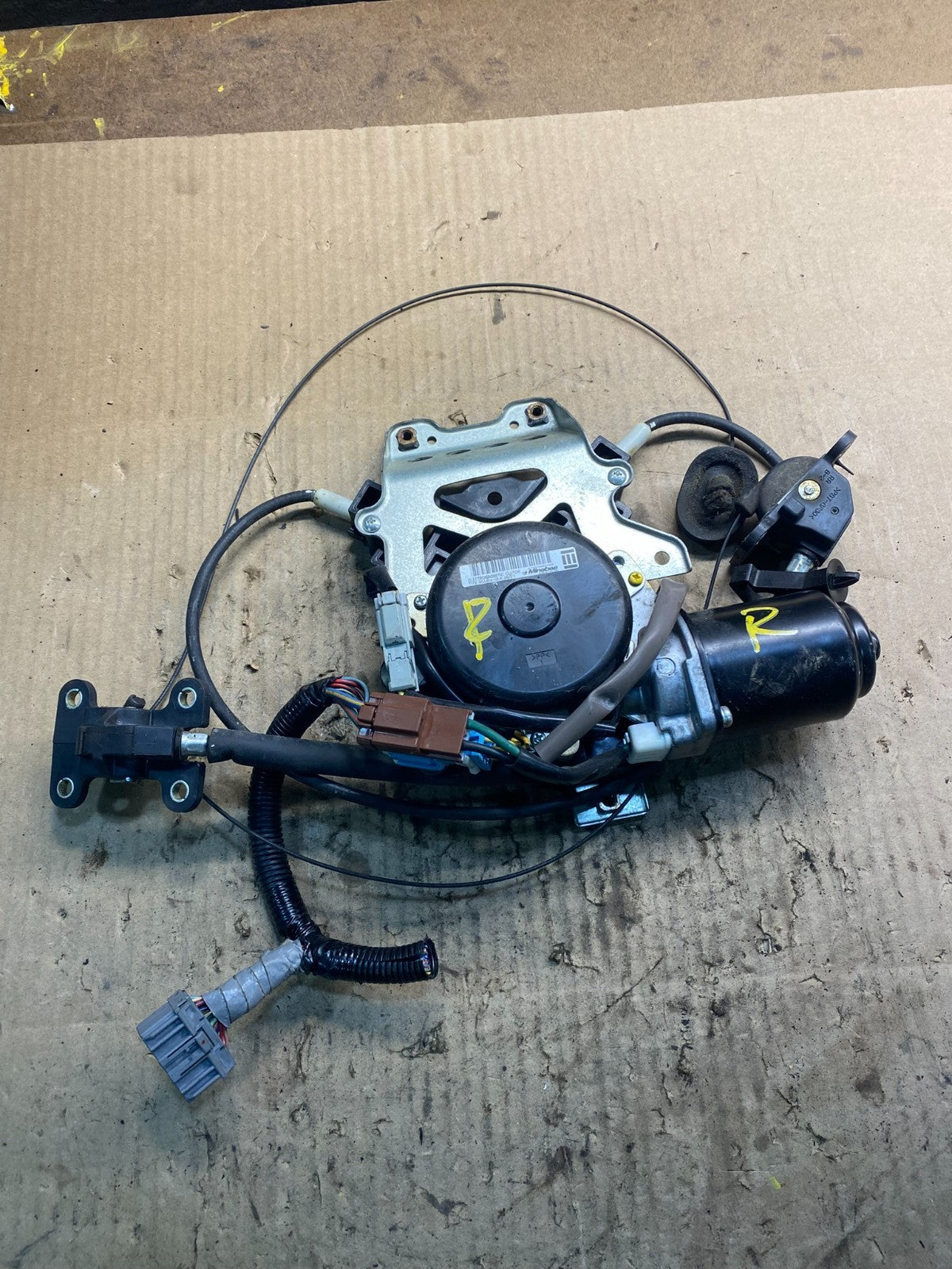 2005 - 2010 Honda Odyssey Rear Right Sliding Door Lock Actuator Motor z5014 DG8