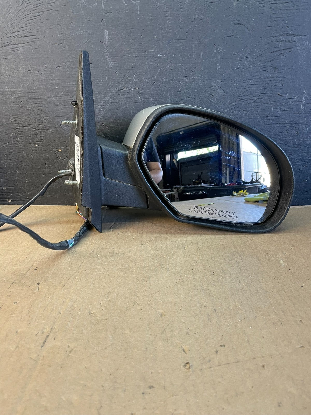 2007 to 2008 Gmc Yukon Right Passenger Turn Signal View Door Mirror AD5633 DW8