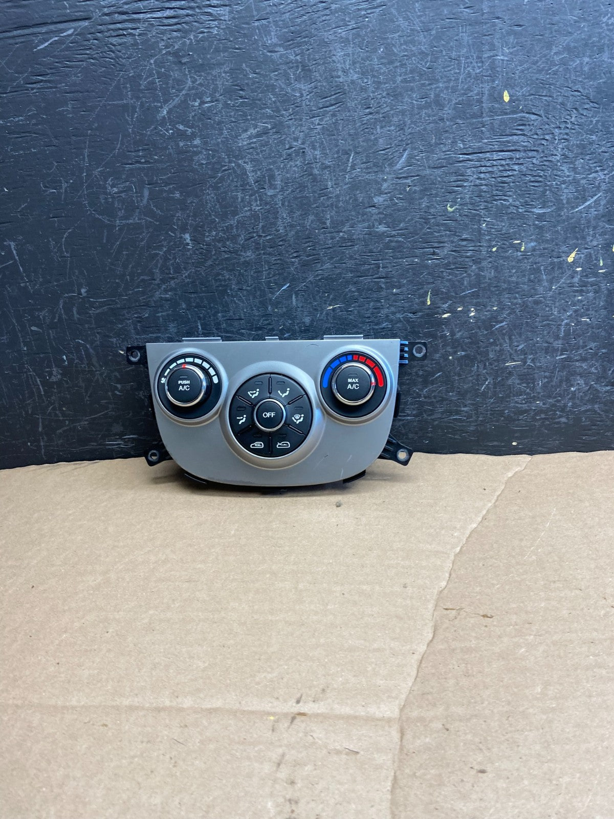 2010 2011 2012 Hyundai Santa Fe Automatic Climate AC Heater Control OE AF1818 DG0
