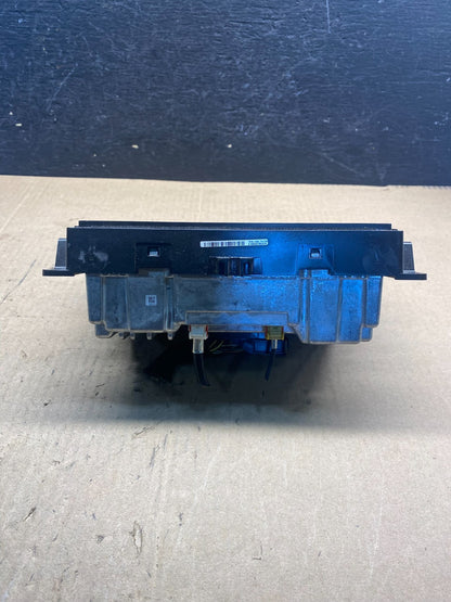 2017 to 2020 Jeep Cherokee Media Satellite Radio Screen Display AE7805 DW3