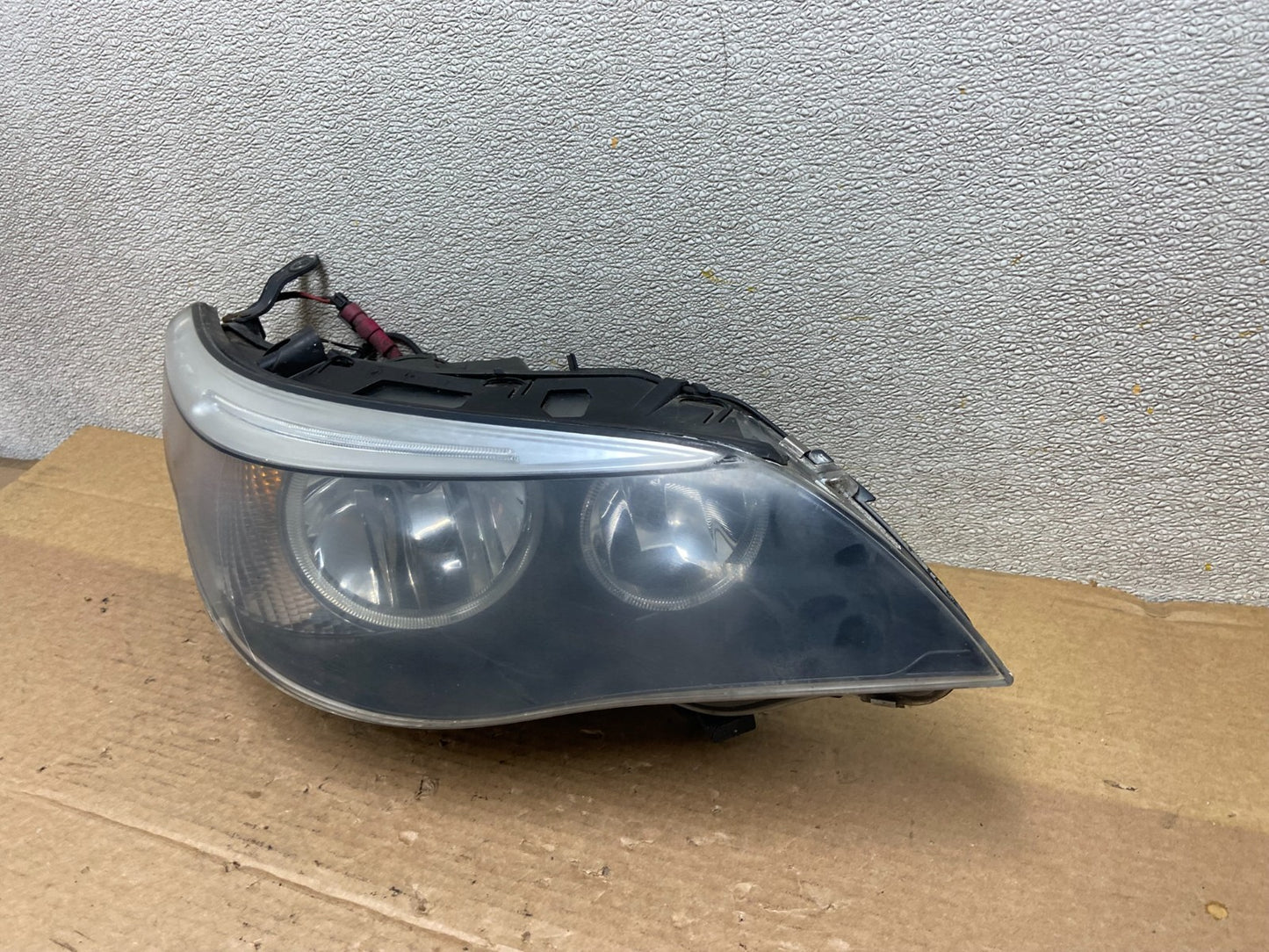 Halogen 2004 -2007 BMW 535i 5 Series Right Passenger Side Headlight AB5218 DW1