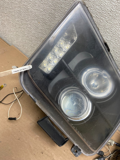 2005 to 2009 Ford Mustang Left+Right Set LED Black Halogen Headlight AA9873 DG5