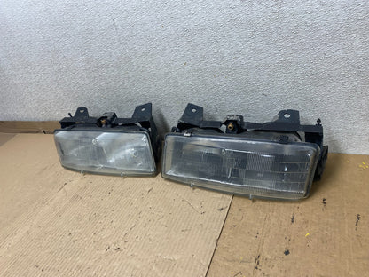 1989 to 1993 Pontiac Trans Sport Left+Right Set Headlight U2643 PS1