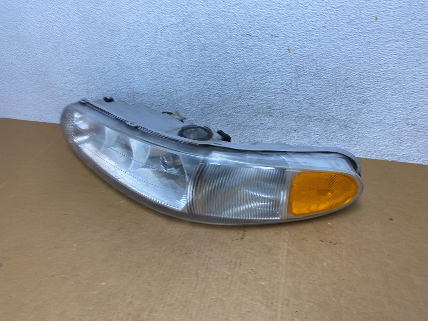 1997-2005 Buick Century Left Driver LH Side Headlight Halogen AD8969 DW1