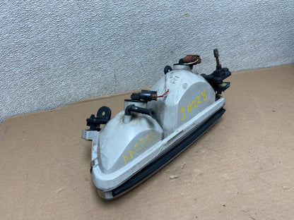 2000 to 2001 Toyota Camry Sedan Right Headlight Clear Lens AA9885 DW6