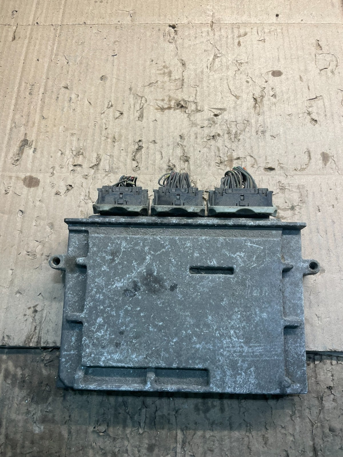 2011 Ford Crown Victoria  Ecm Ecu Engine Computer Module OEM X9960 DG0