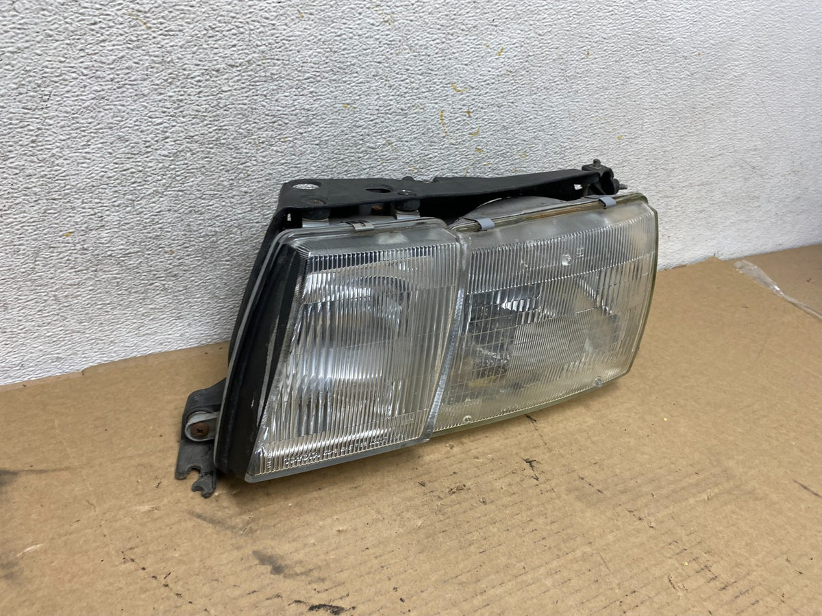 1990 to 1994 Lexus LS400 Left Driver LH Side Halogen Headlight OE ah4187 DG1