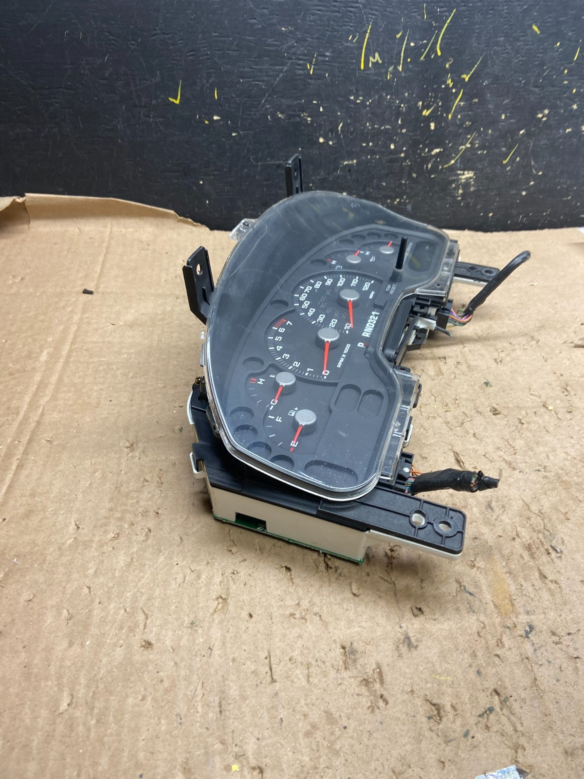 2004 2005 Ford Explorer Speedometer Cluster Gauge Oem z2006 DG2