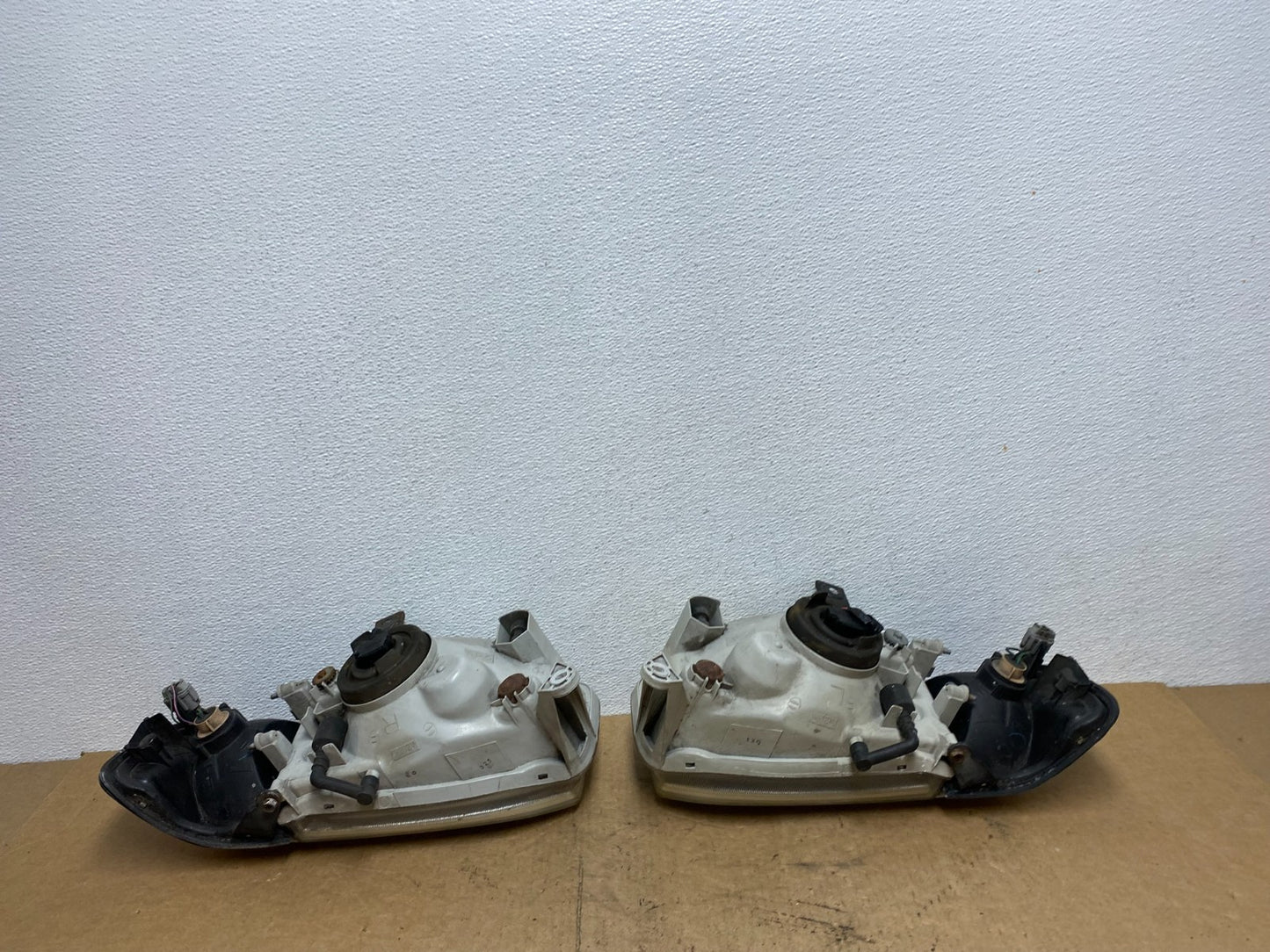 1999-2004 Nissan Pathfinder Left+Right Side Set Halogen Headlights Oem AC3405 DW5