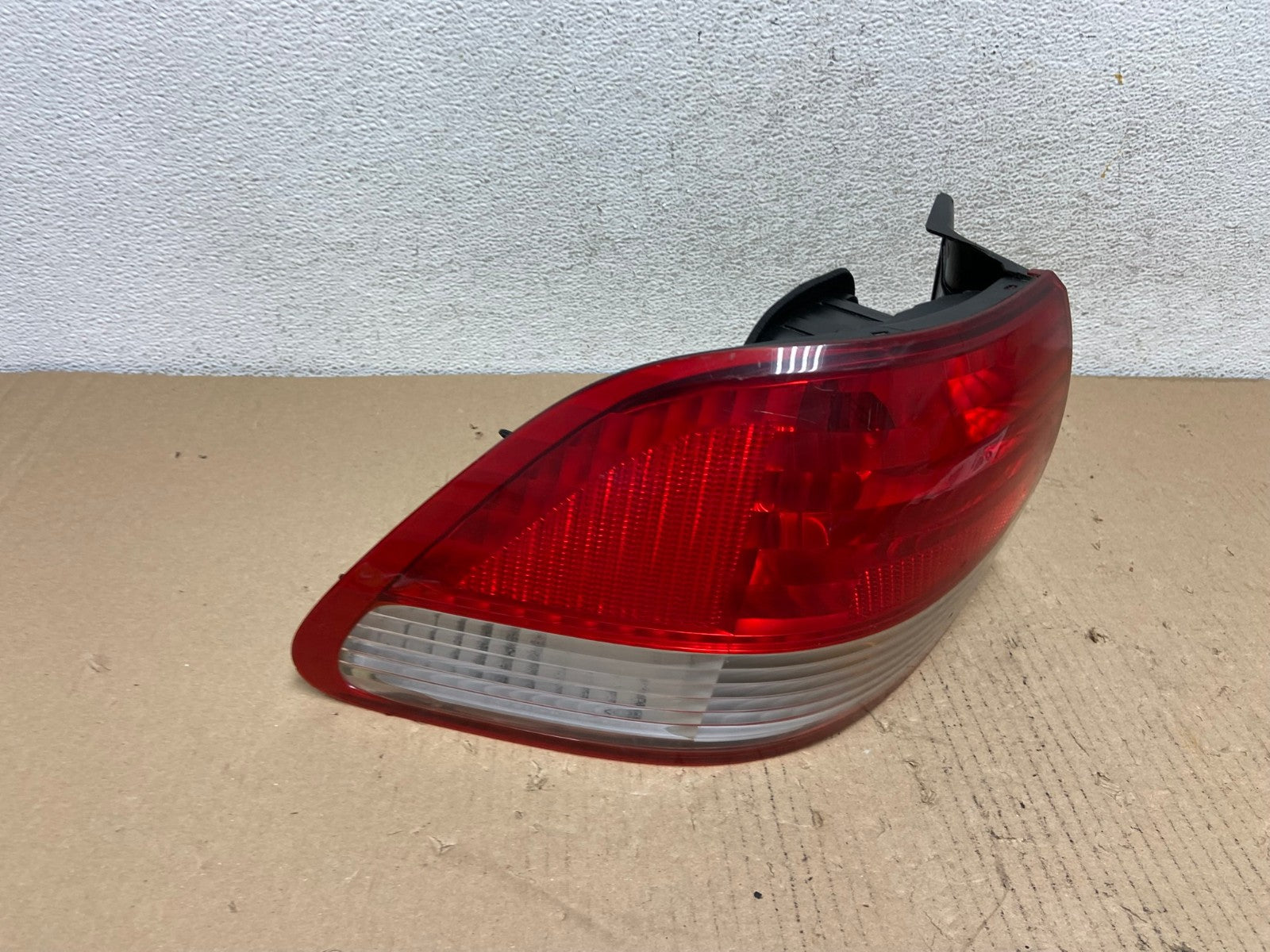 2001 to 2002 Honda Accord Sedan 4door Left Driver LH Tail Light AF3169 LK2