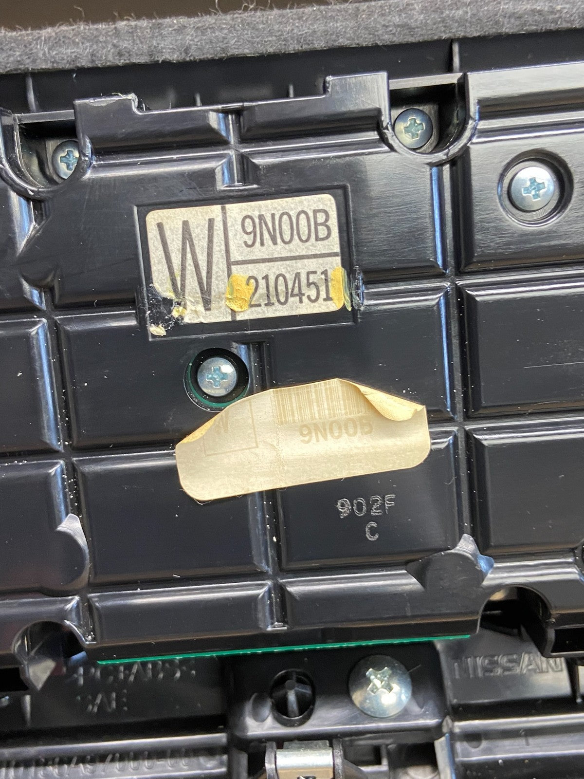 2009-2014 Nissan Maxima Center Console Climate Control Radio Bezel AG5075 DG5