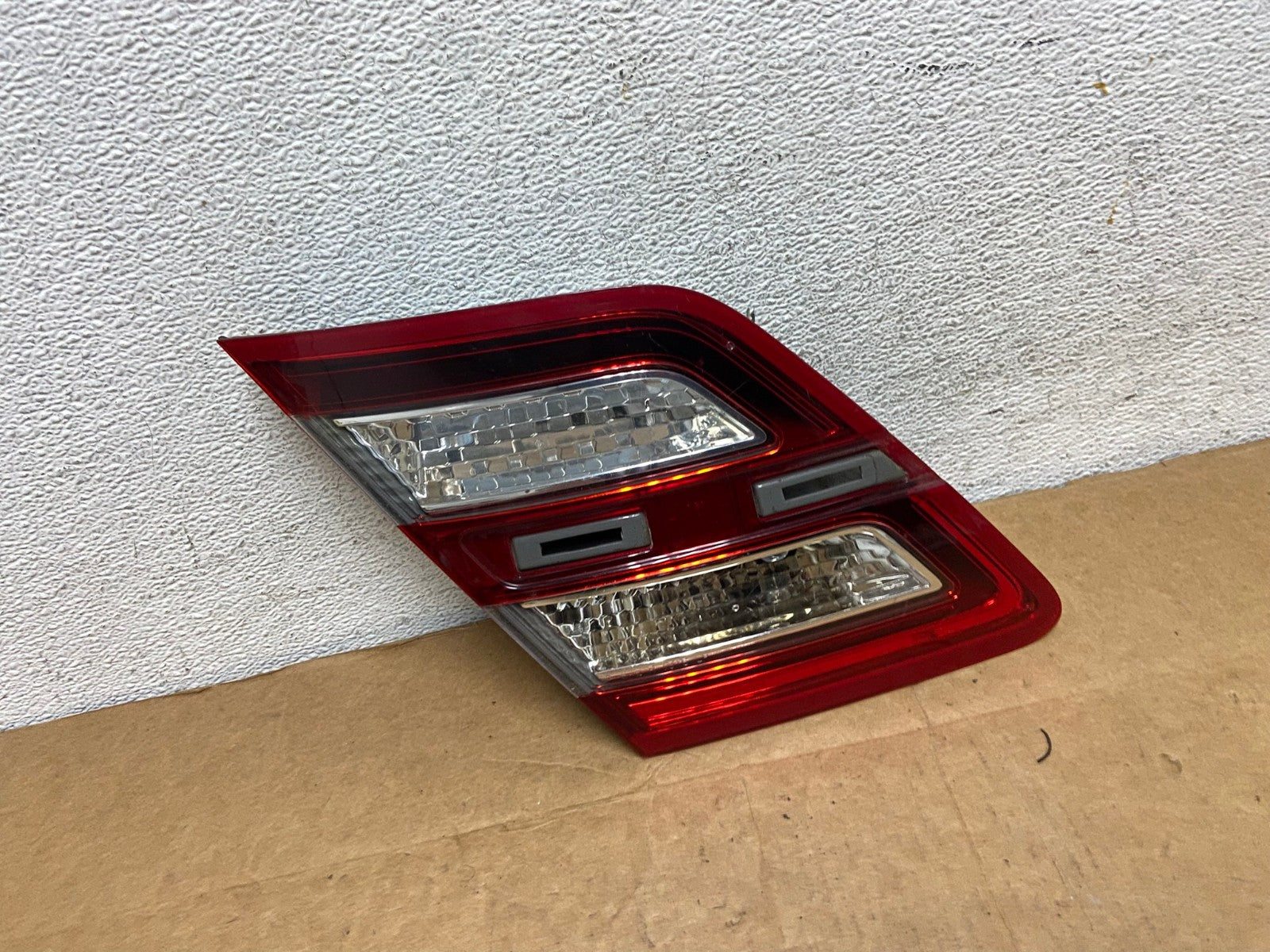2013 to 2018 Ford Taurus Left Driver Lh Side Tail Light Inner AD4493 LK0