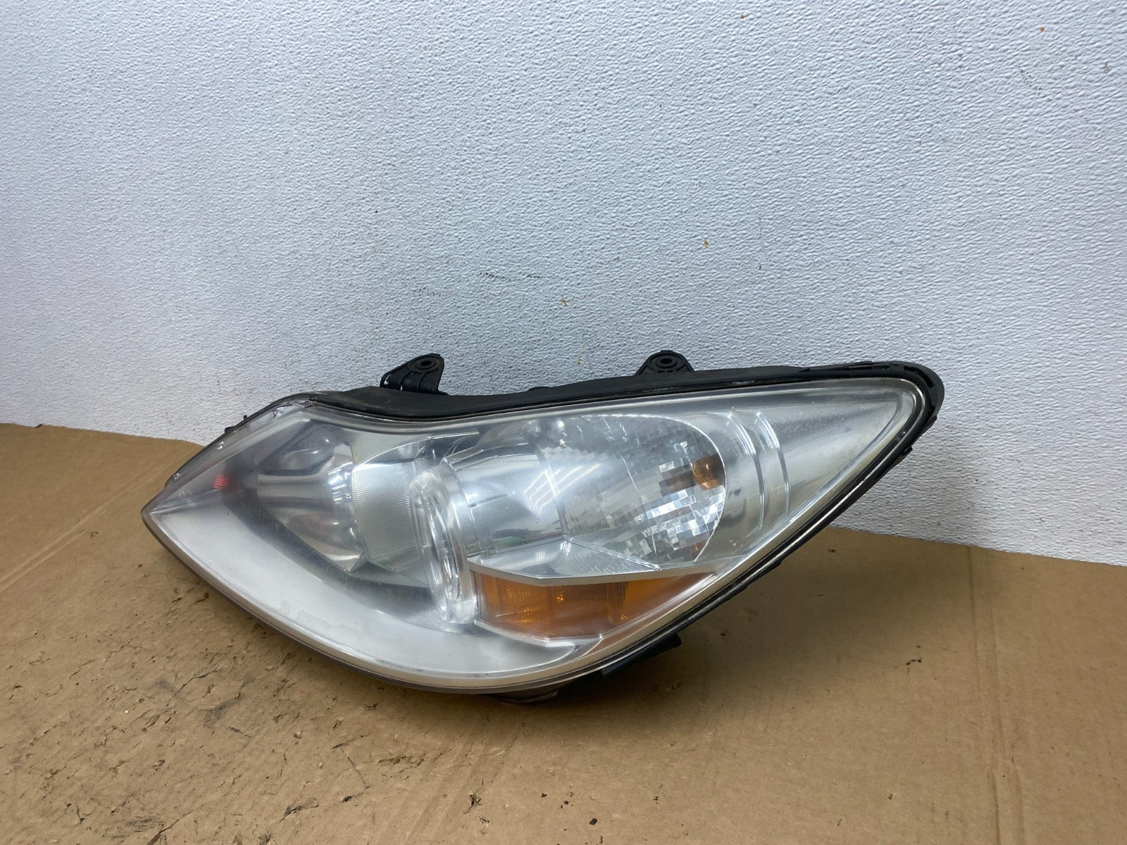 2009 - 2011 Hyundai Genesis Left Driver LH Xenon HID Headlight AD3752 DG1