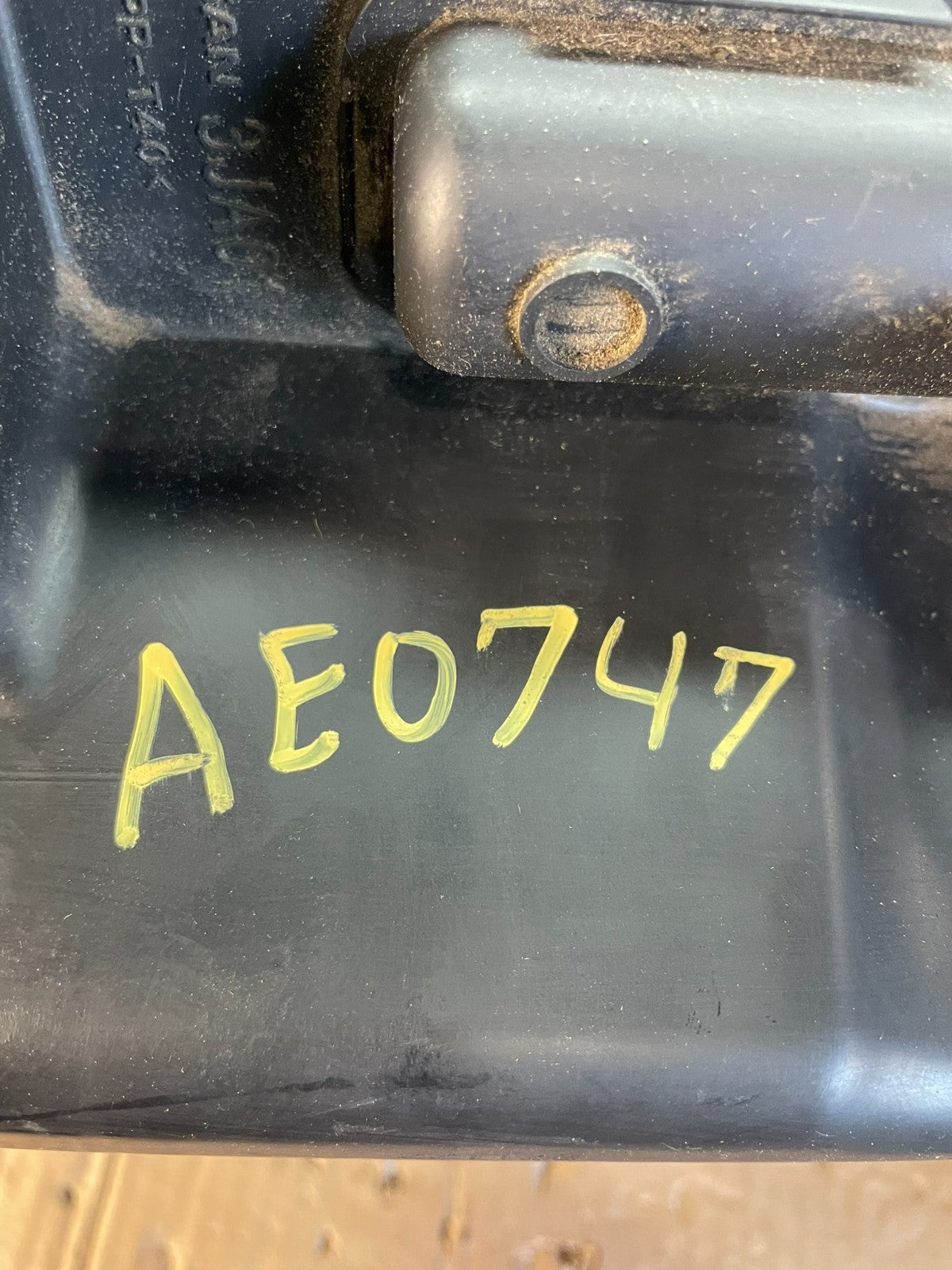 2013-2016 Nissan Pathfinder Upper Air Intake Duct AE0747 DG7