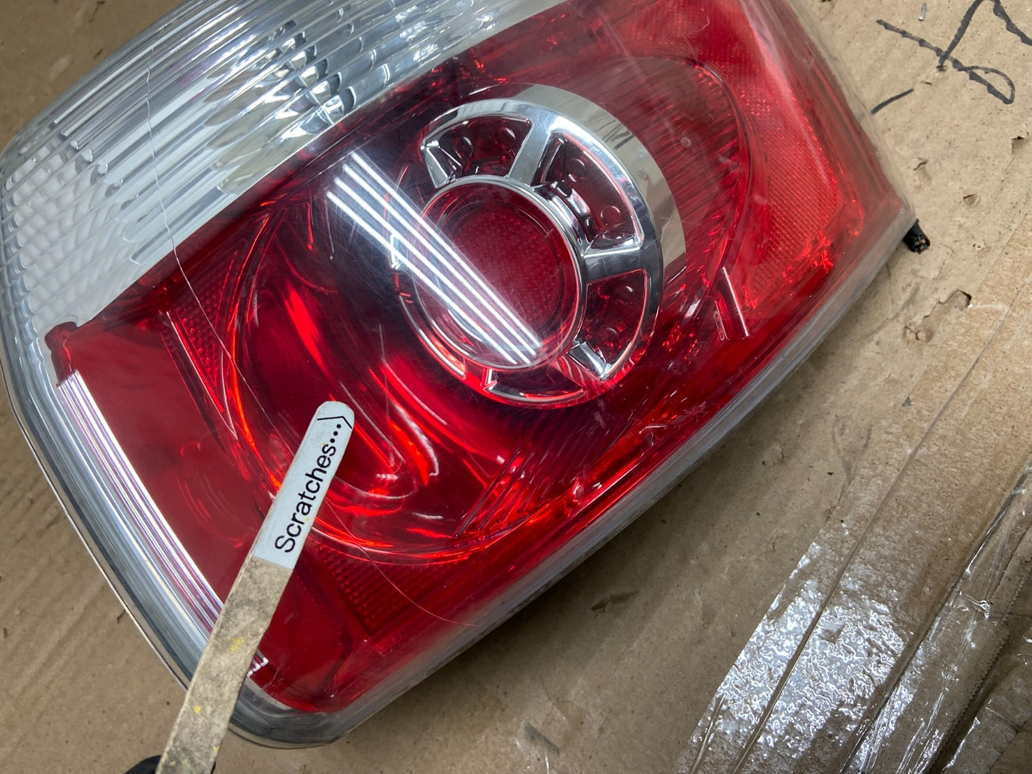 2007 to 2012 GMC Acadia Halogen Tail Light Right Passenger RH Side AB1434 LK3