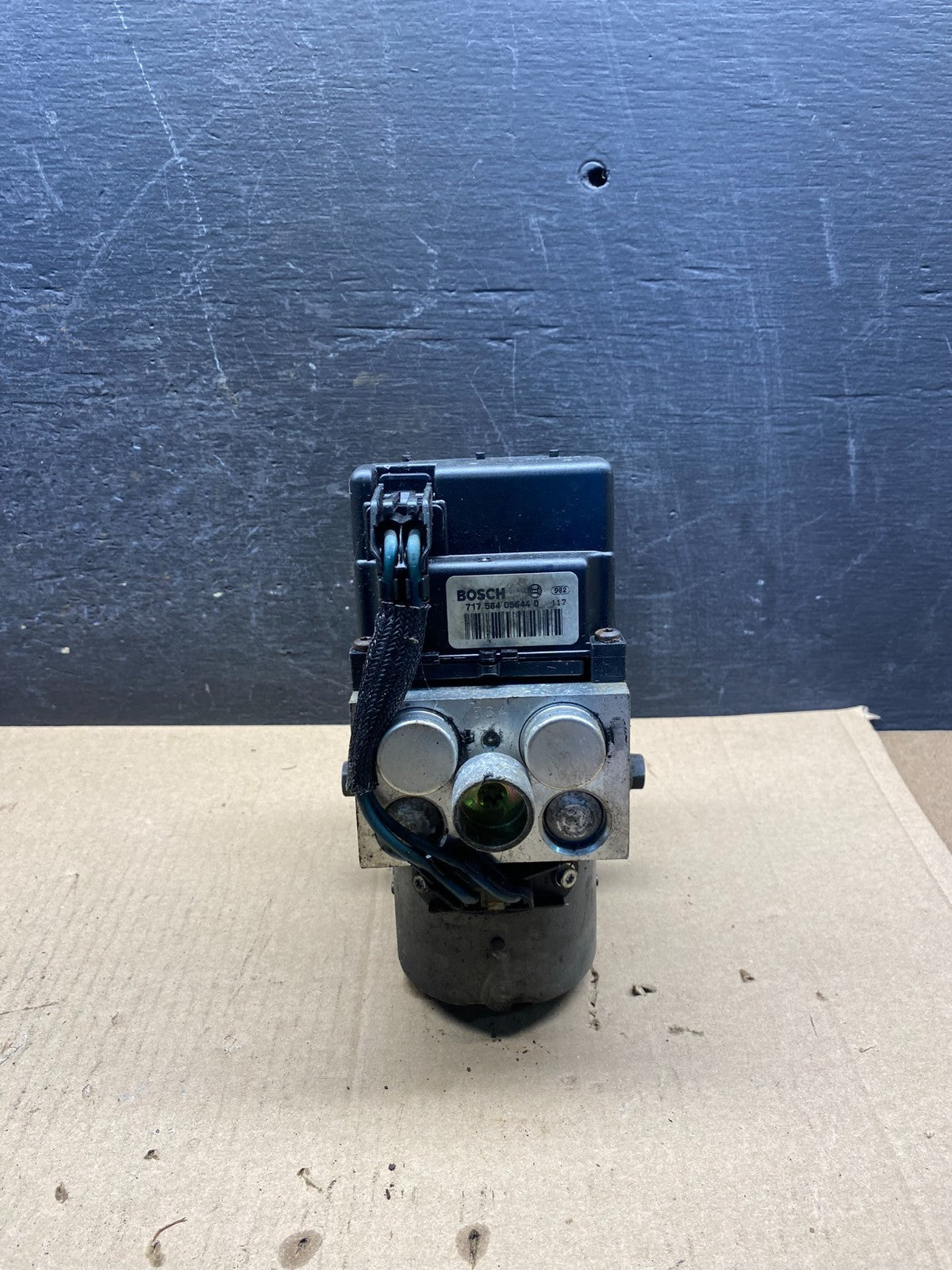 2004 2005 Dodge Durango ABS Anti Lock Brake Pump ah3198 DG3