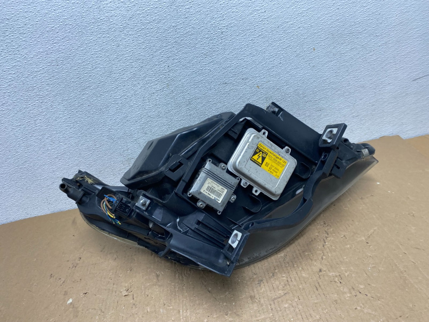 2008 to 2010 Bmw 5 Series 535I 550 Xenon Left Driver LH Headlight AD8227 DW9
