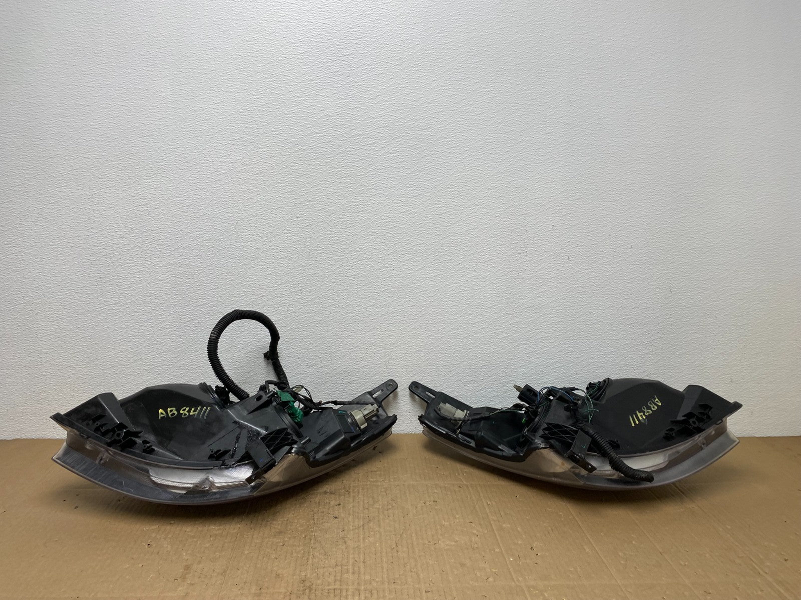 Sedan 2007 2008 2009 Nissan Altima Left+Right Set Headlights AB8411 DW8