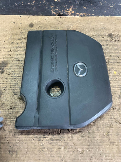 2004 to 2008 Mazda 3 DOHC 16 VALVE Engine Shield Top Cover Oem S5957 DG3