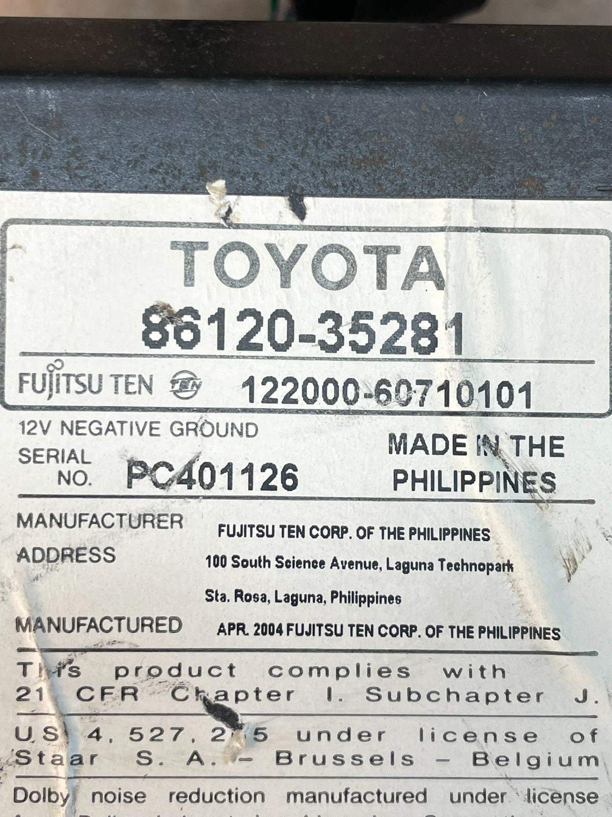 2003 to 2005 Toyota 4runner Am Fm Cd Player Radio Receiver AD5964 DG8