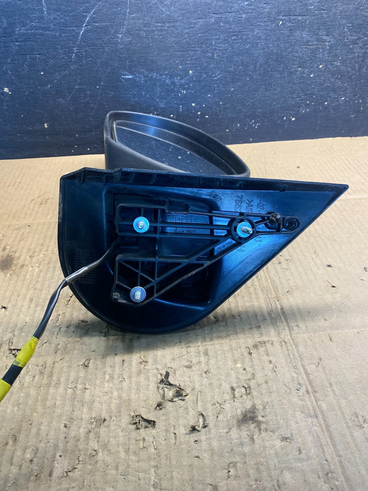 2007 to 2013 Chevrolet Tahoe Silverado Suburban Left Driver Mirror OEM AA7508 MS3