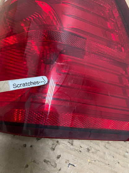 2007 2008 2009 2010 Jeep Grand Cherokee Left Driver Lh Tail Light Oem AA9439 LK3