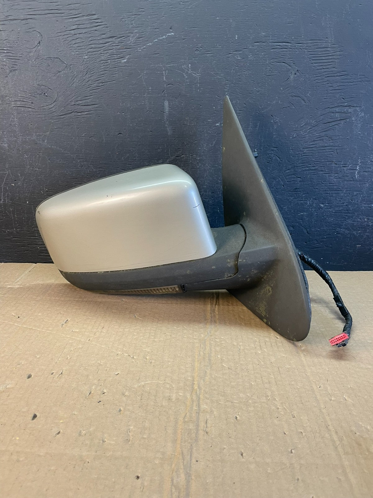 2003-2006 Ford Expedition Right Passenger Side View Door Heated Mirror AC9808 DW0