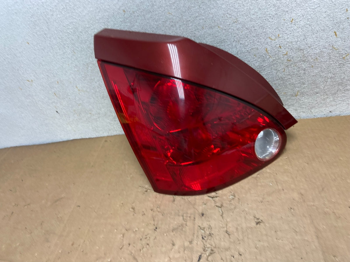 2004 2005 2006 2007 2008 Nissan Maxima Left Driver Lh Tail Light AI9325 LK0