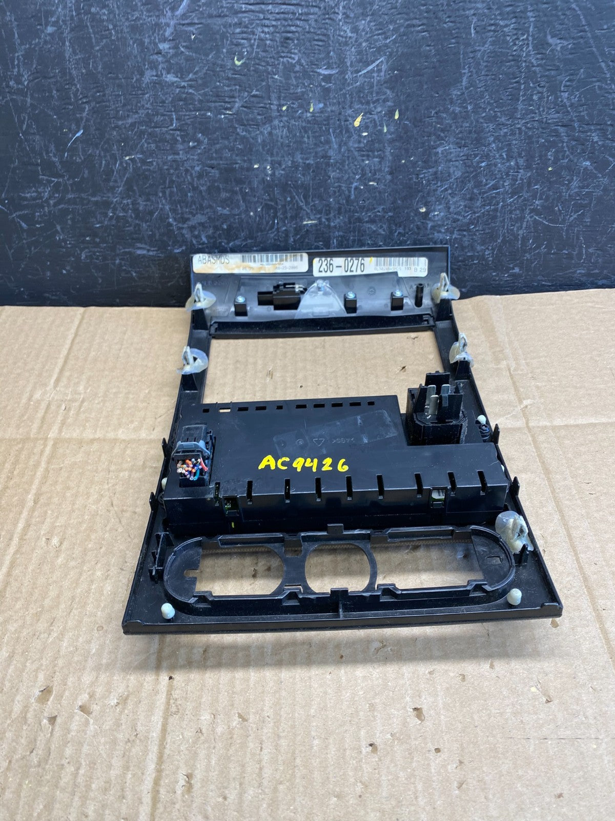 2004 to 2008 Ford F150 Radio Climate Dash Bezel Surround Black AC9426 DG4