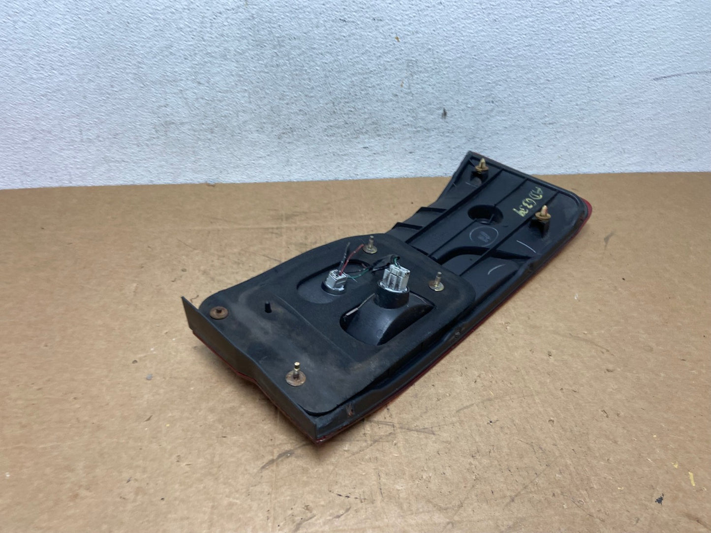 1999 2000 2001 Honda Odyssey Right Passenger RH Tail Light Inner AD6339 LK5