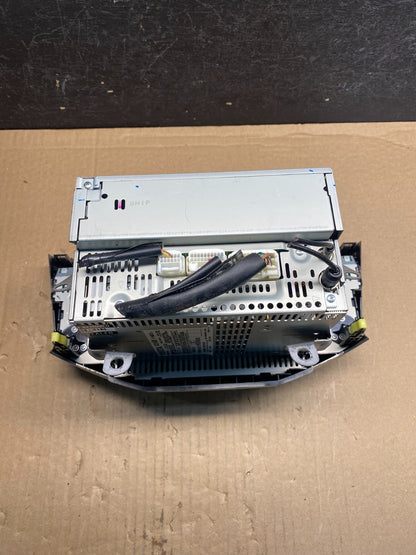 2004 2005 2006 Lexus RX330 Radio Casette AM-FM CD Player AE7936 DG5